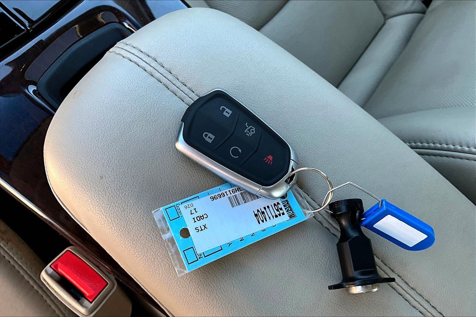 Used 2017 Cadillac XTS Luxury w/ Driver Awareness Package image 34