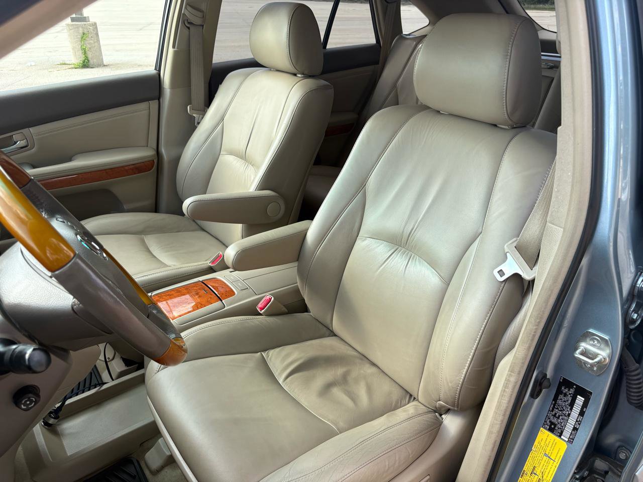 Used 2005 Lexus RX 330 AWD image 62