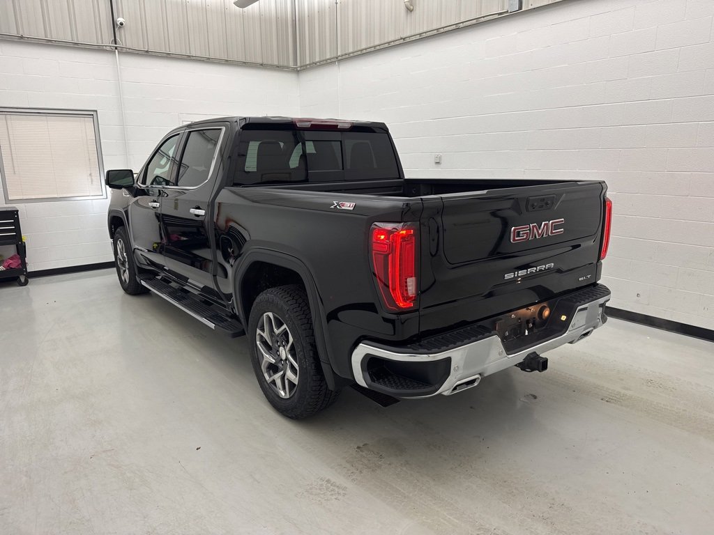 New 2026 GMC Sierra 1500 SLT image 4