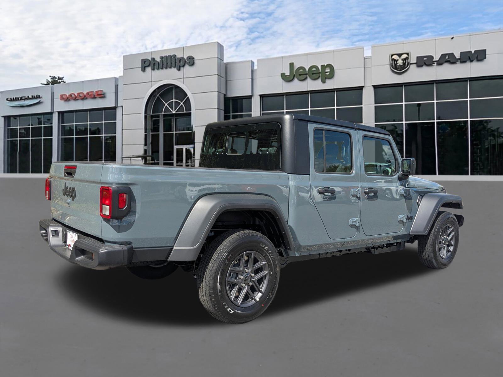New 2026 Jeep Gladiator Sport image 3