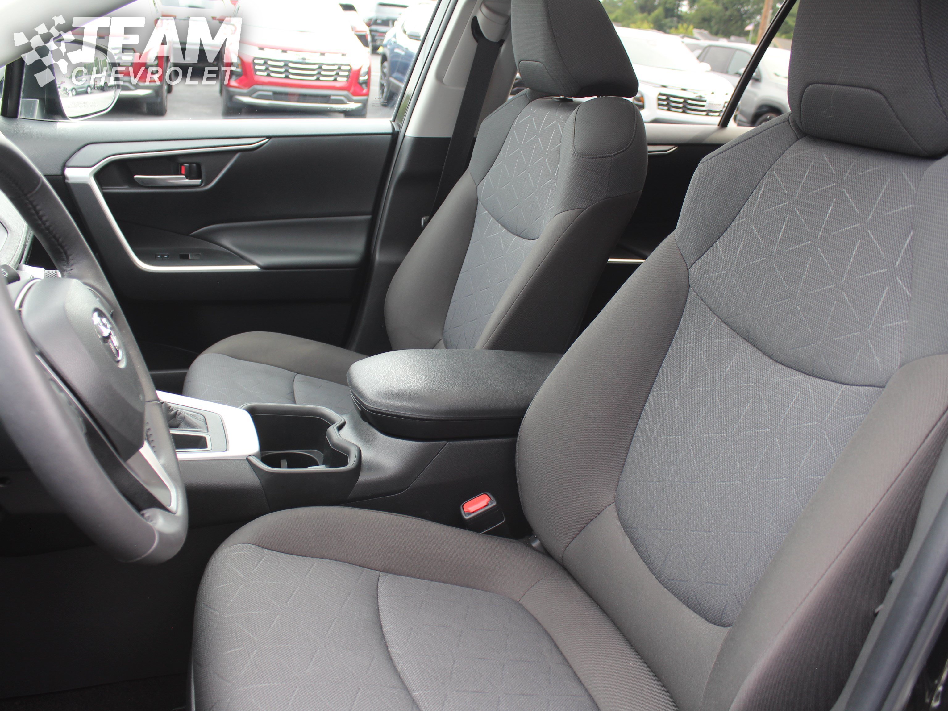 Used 2023 Toyota RAV4 XLE w/ Convenience Package AWD/4WD image 11
