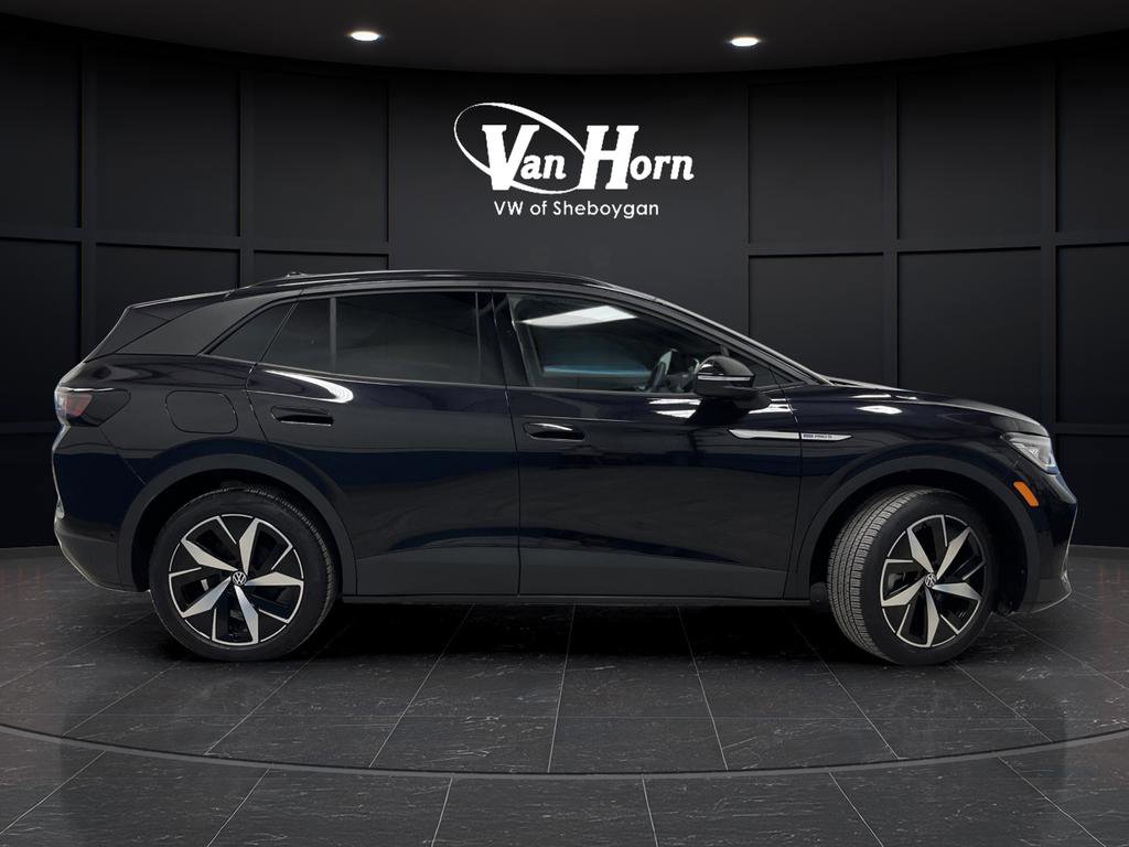Used 2024 Volkswagen ID.4 Pro S image 2