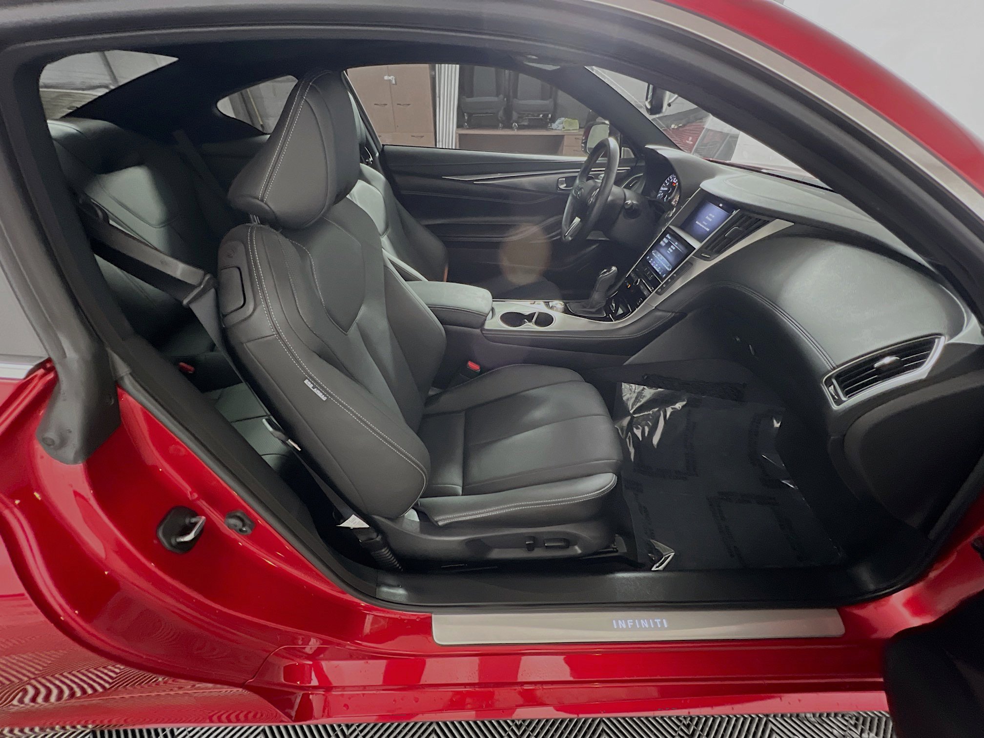 Used 2022 INFINITI Q60 3.0t Luxe w/ Cargo Package image 30