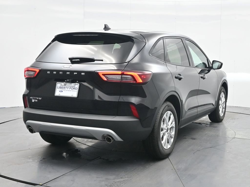 New 2026 Ford Escape Active image 8