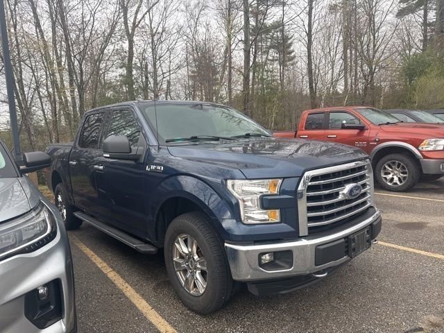 Used 2015 Ford F150 XLT w/ Equipment Group 302A Luxury AWD/4WD image 3