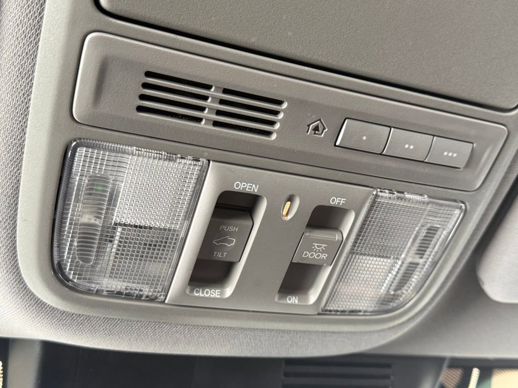 Used 2021 Honda CR-V EX-L image 30