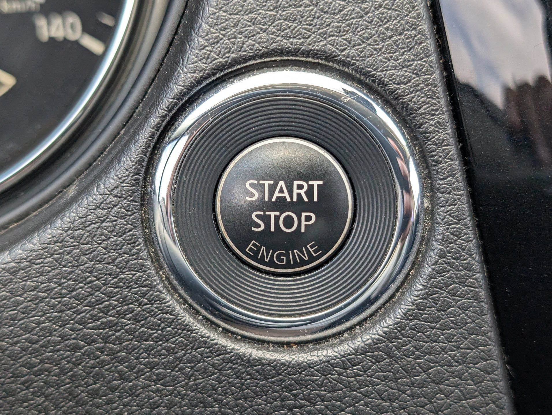 Used 2019 Nissan Rogue Sport SV FWD image 21