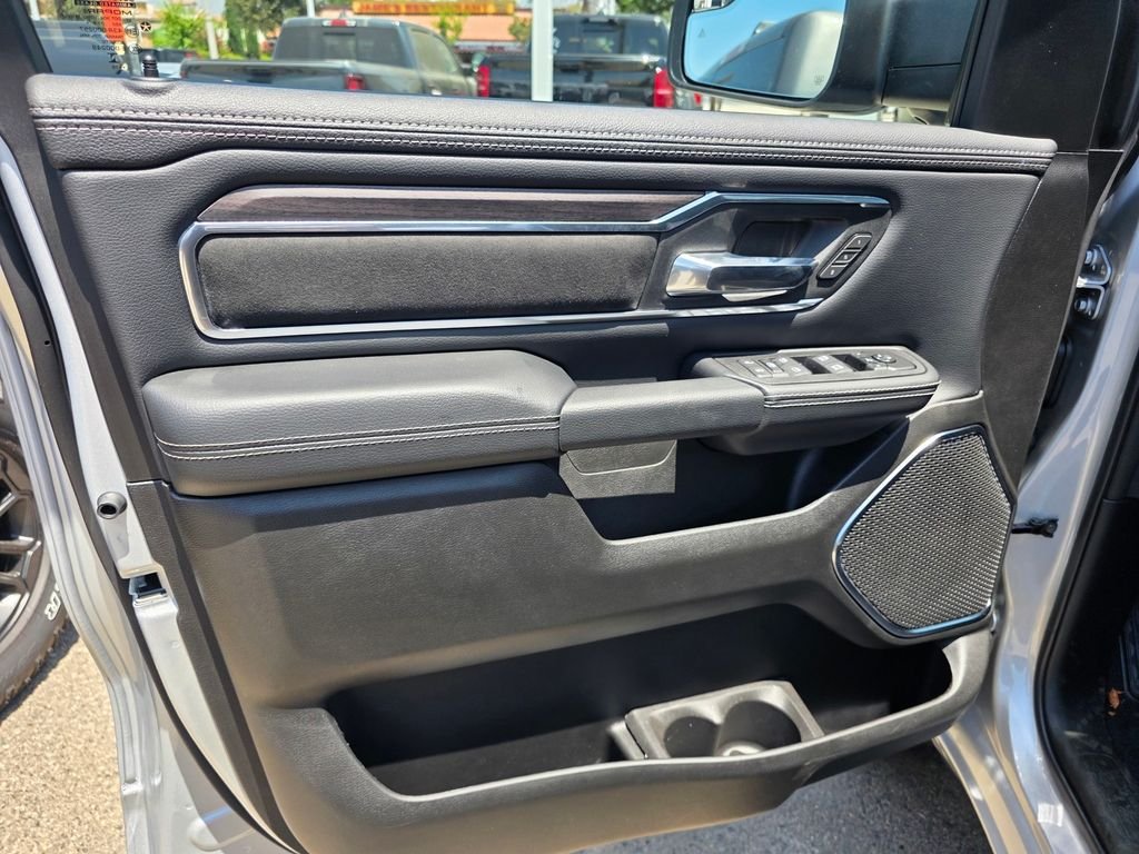 New 2026 RAM 1500 Laramie w/ Night Edition AWD/4WD image 8