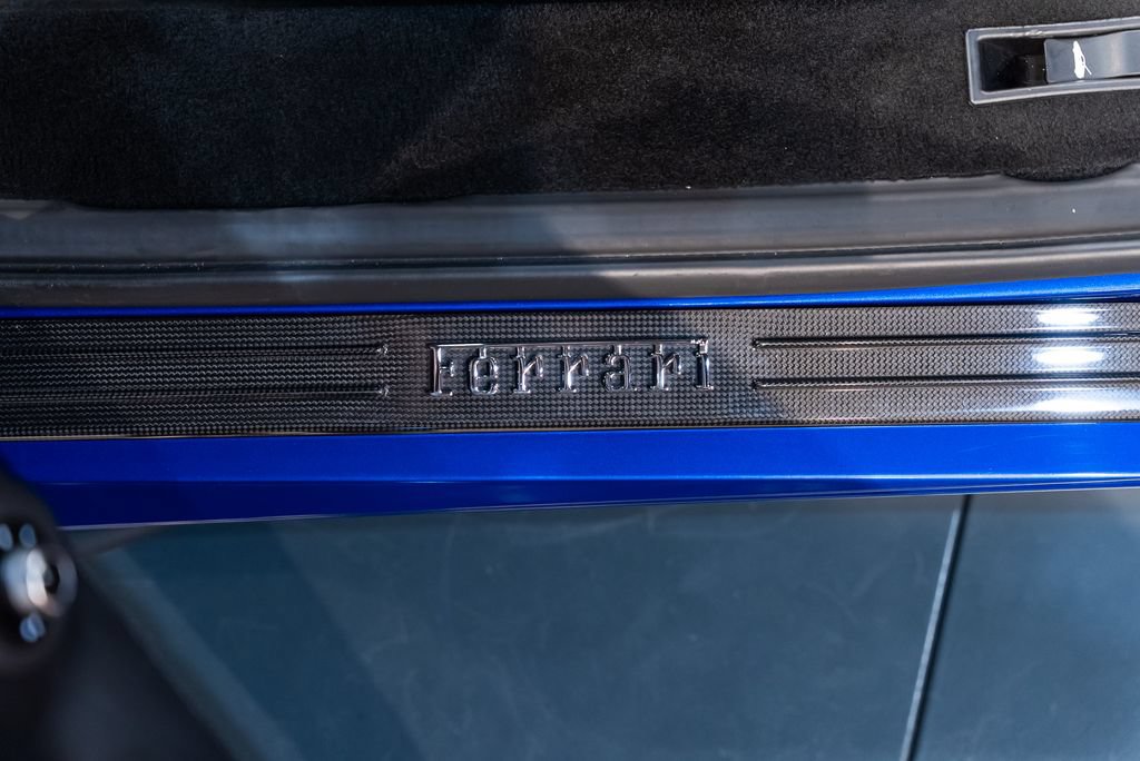 Certified 2021 Ferrari F8 Tributo RWD image 30
