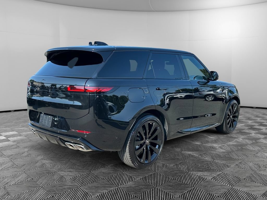 Used 2025 Land Rover Range Rover Sport Dynamic SE AWD/4WD image 5