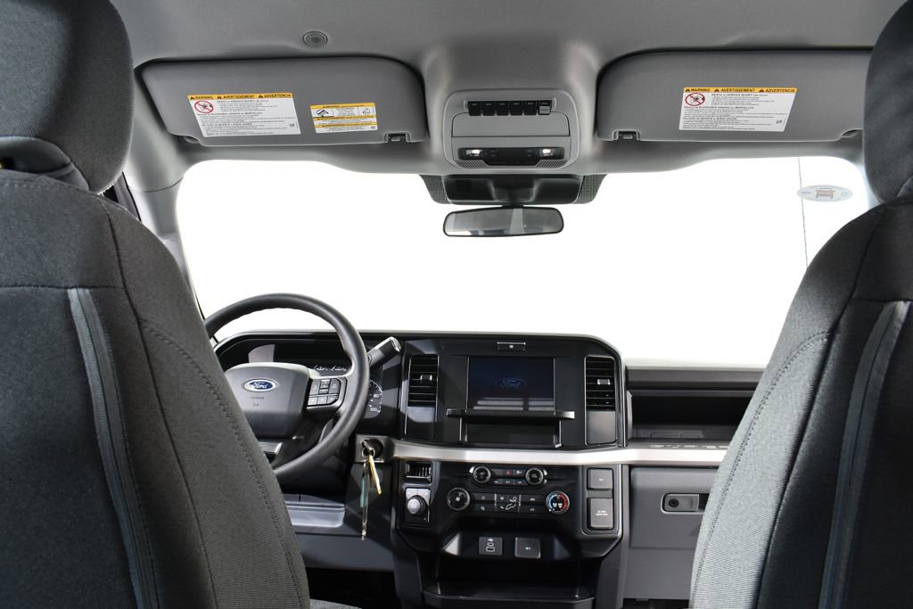 New 2025 Ford F550 4x4 SuperCab Super Duty image 17