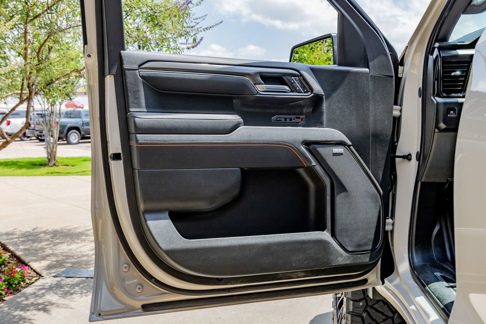 Used 2026 GMC Sierra 1500 AT4 AWD/4WD image 35