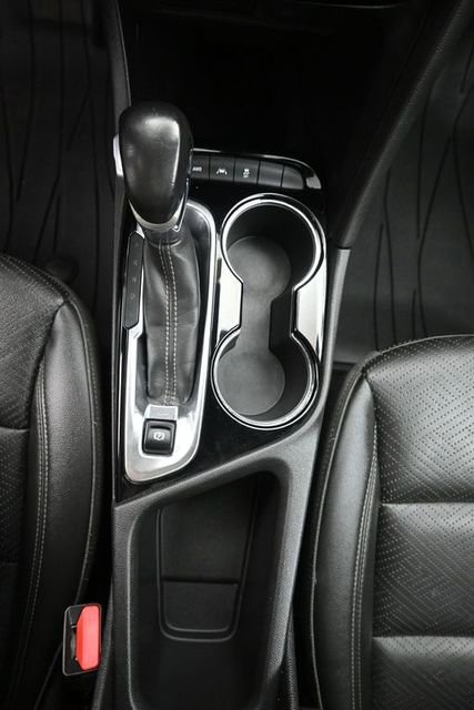 Used 2023 Buick Encore GX Essence w/ Experience Buick Package image 18