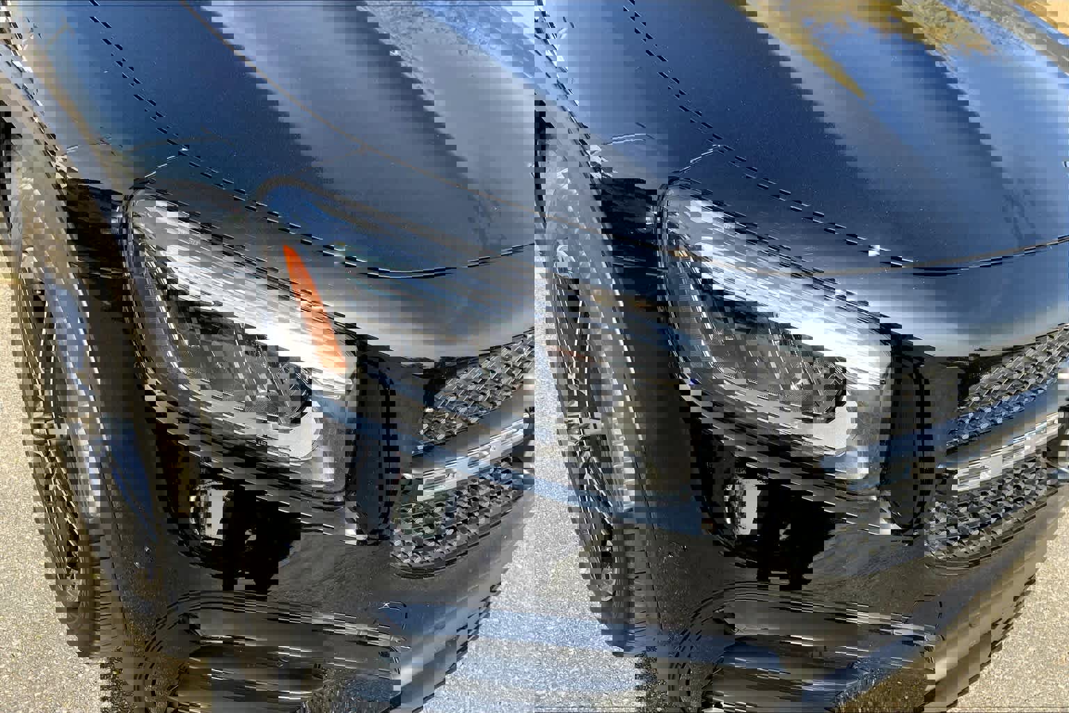 Certified 2024 Mercedes-Benz GLB 250 image 24