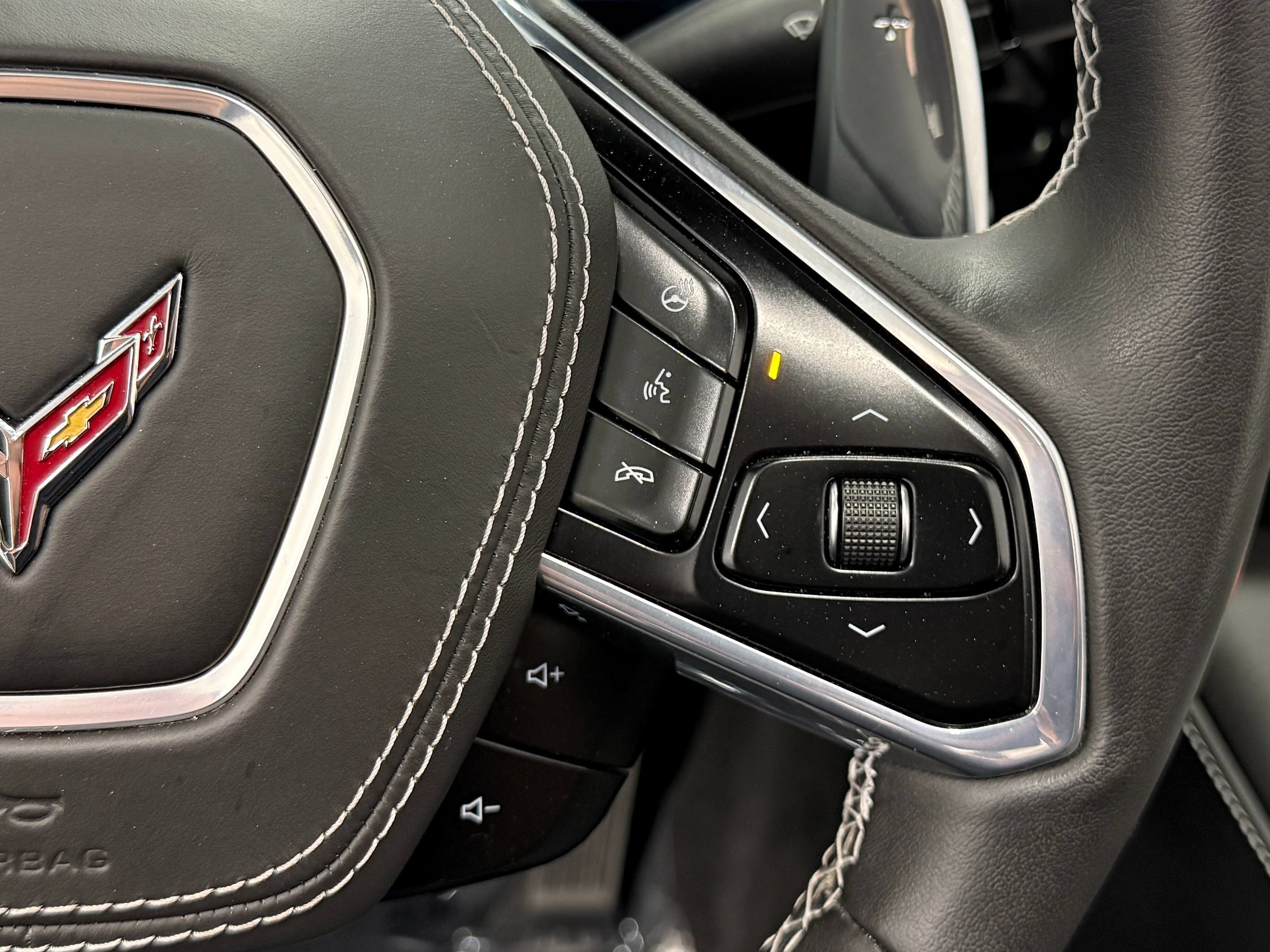 Used 2023 Chevrolet Corvette Stingray Premium Conv w/ Battery Protection Package RWD image 19