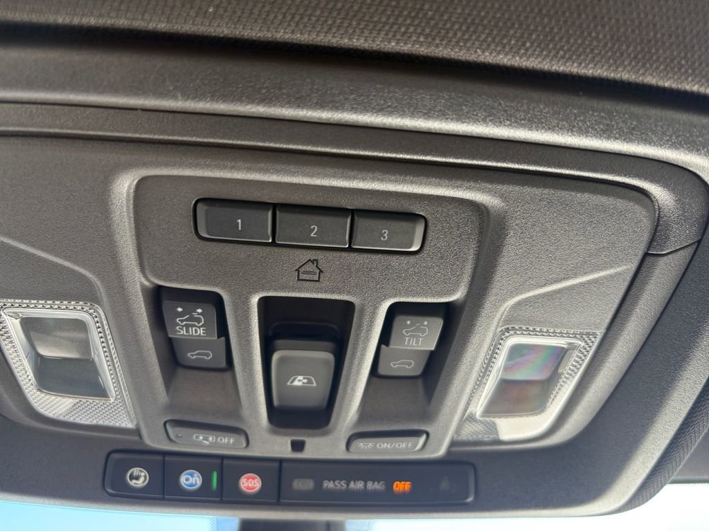 Used 2022 Chevrolet Silverado 1500 LTZ w/ LTZ Convenience Package II image 31