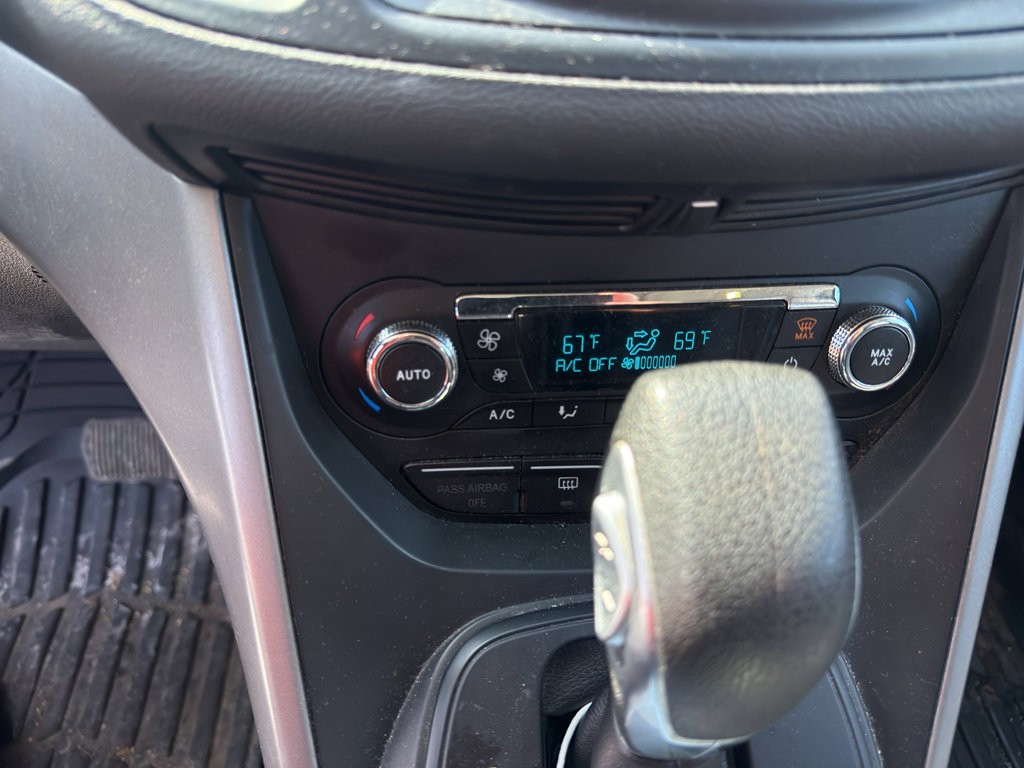 Used 2014 Ford Escape SE w/ Equipment Group 201A image 9