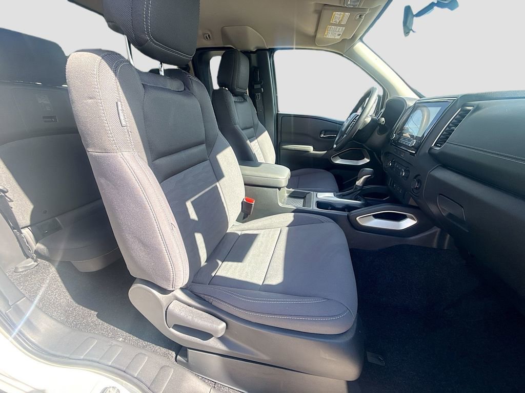 Certified 2024 Nissan Frontier SV w/ Technology Package image 26