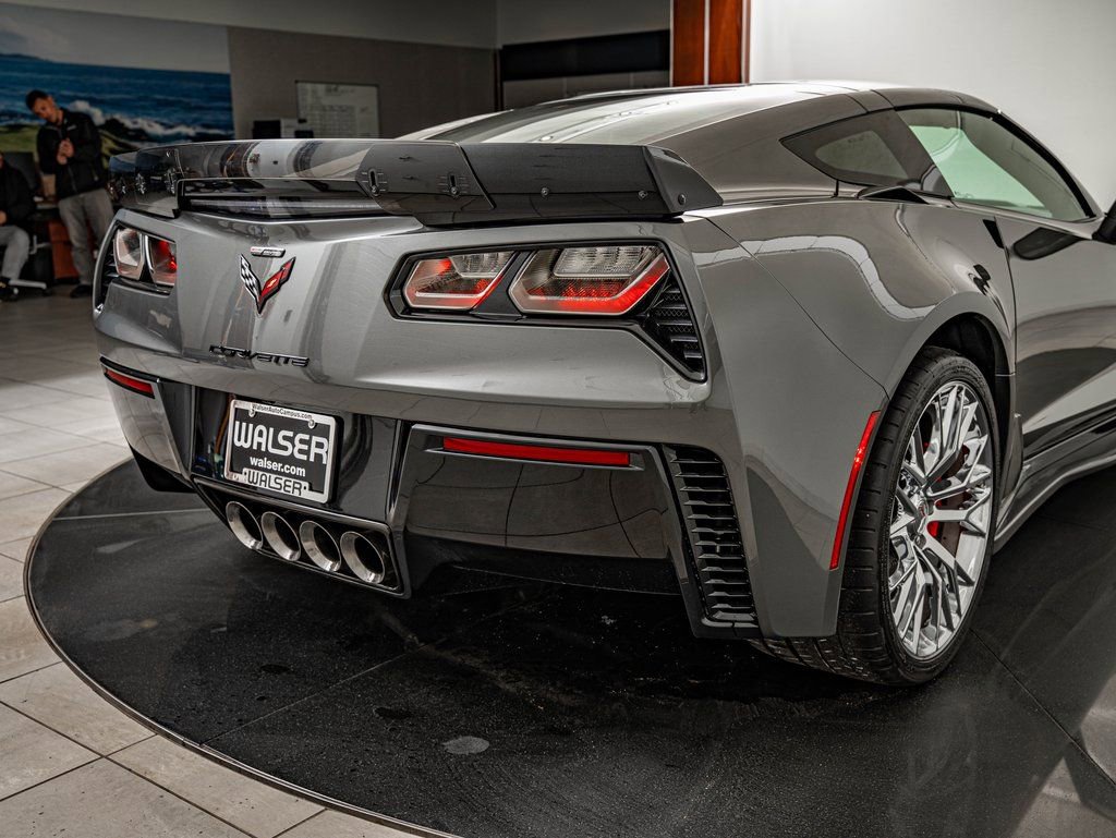 Used 2015 Chevrolet Corvette Z06 image 23