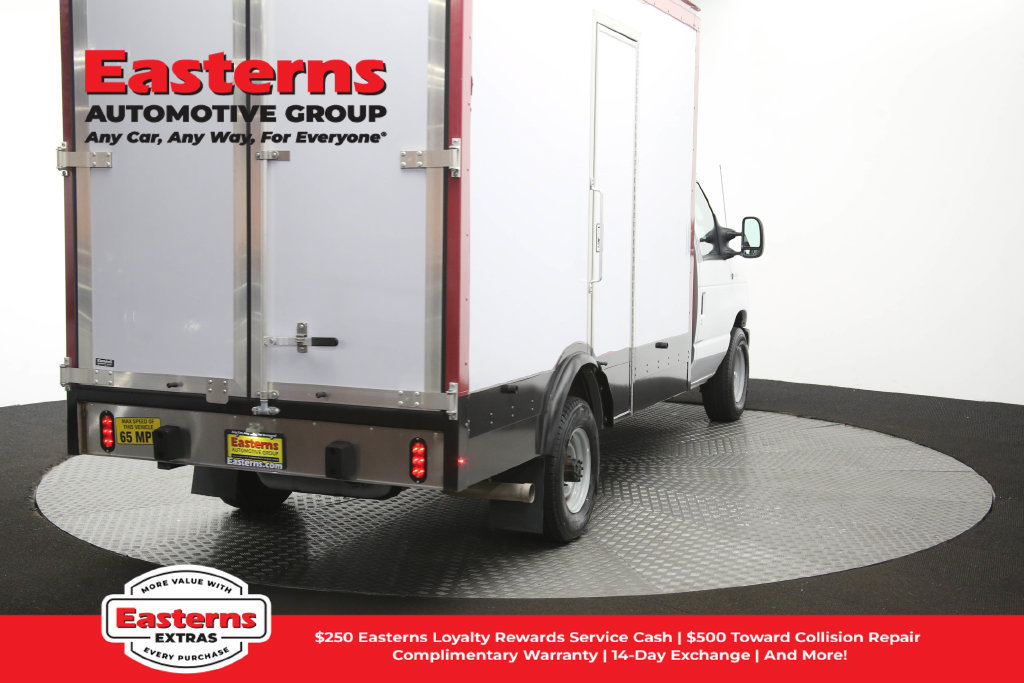 Used 2023 Ford E-350 and Econoline 350 Super Duty w/ Power Windows & Locks Group RWD image 39