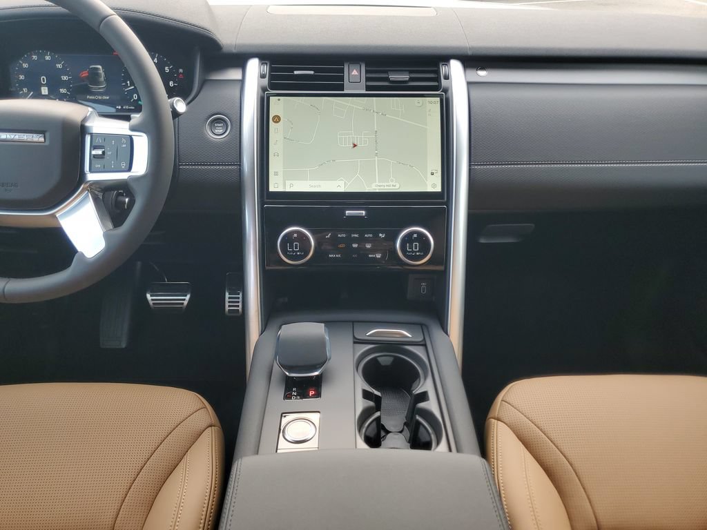 New 2026 Land Rover Discovery Dynamic SE AWD/4WD image 30