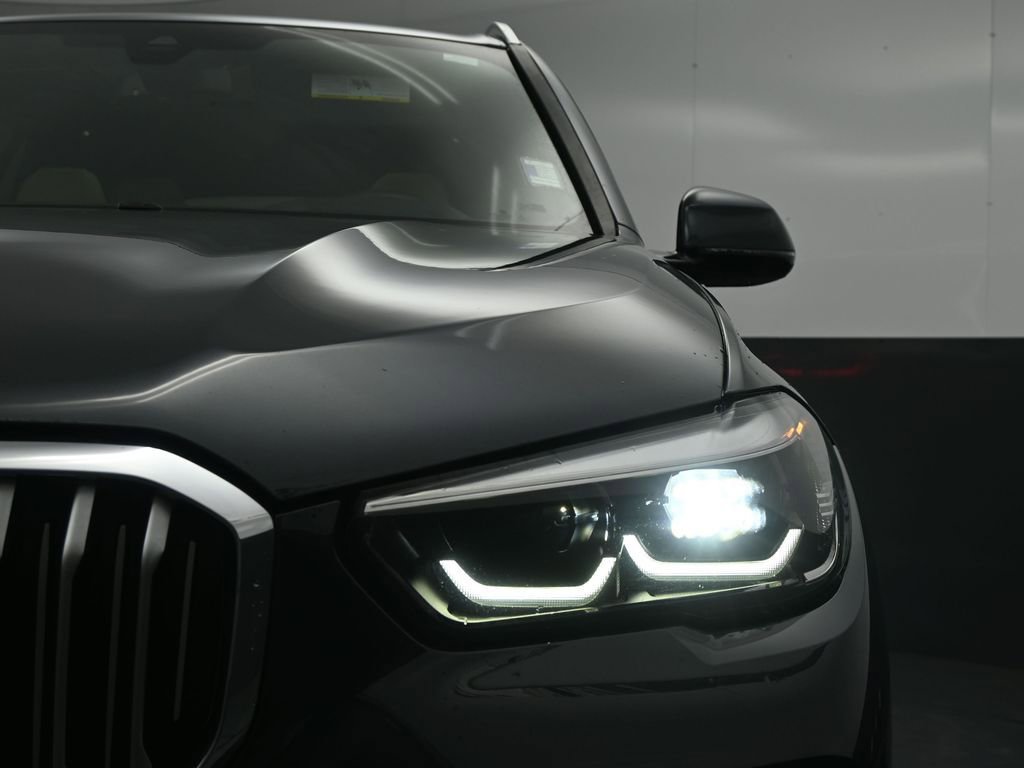 Used 2021 BMW X5 sDrive40i w/ Convenience Package image 12
