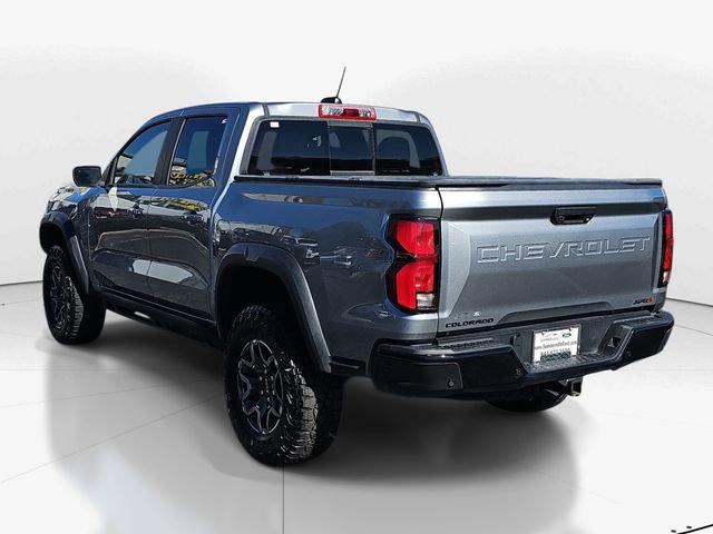Used 2024 Chevrolet Colorado ZR2 w/ ZR2 Convenience Package III image 5