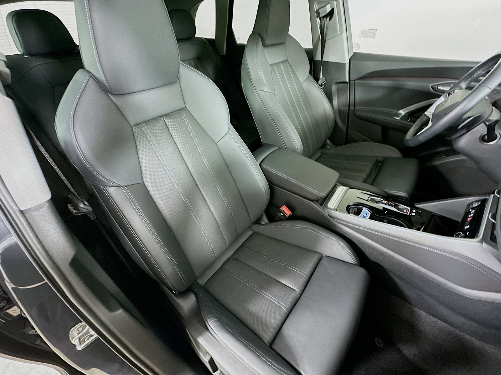 Used 2025 Audi Q5 Premium Plus w/ Premium Plus AWD/4WD image 45