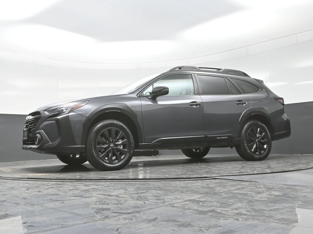 Used 2025 Subaru Outback Onyx Edition w/ Tech Package 3 AWD/4WD image 21