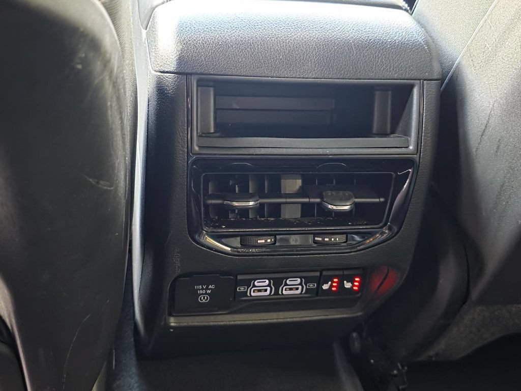 Used 2024 Jeep Grand Cherokee Limited 4xe AWD/4WD image 11
