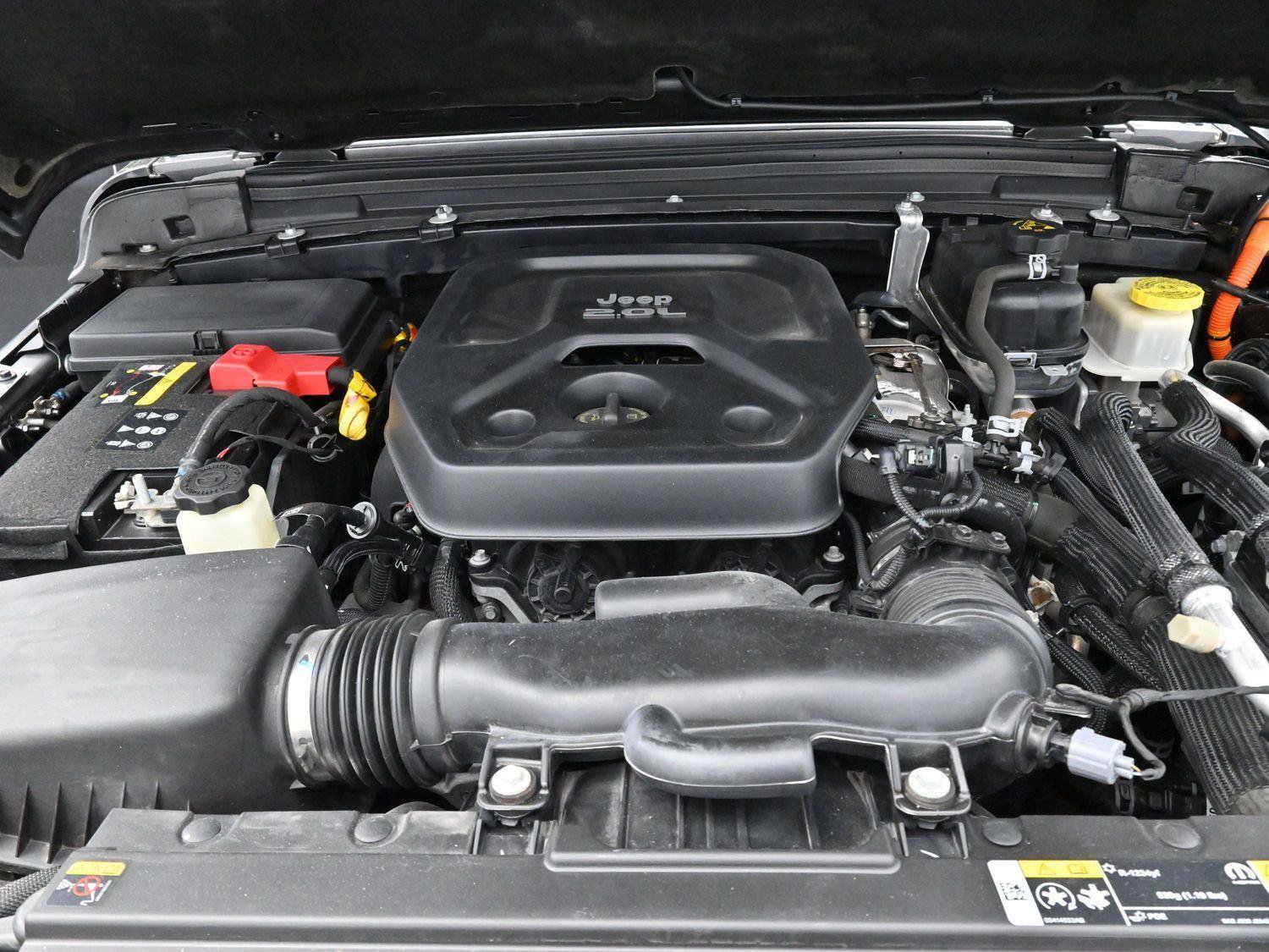 Used 2022 Jeep Wrangler Unlimited Rubicon 4xe image 38