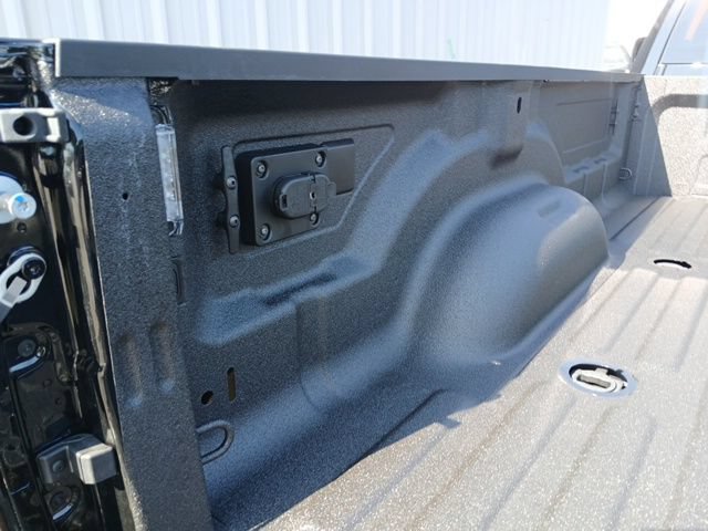 New 2026 RAM 3500 Big Horn AWD/4WD image 7
