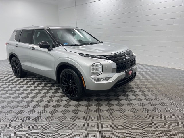 Used 2022 Mitsubishi Outlander SE