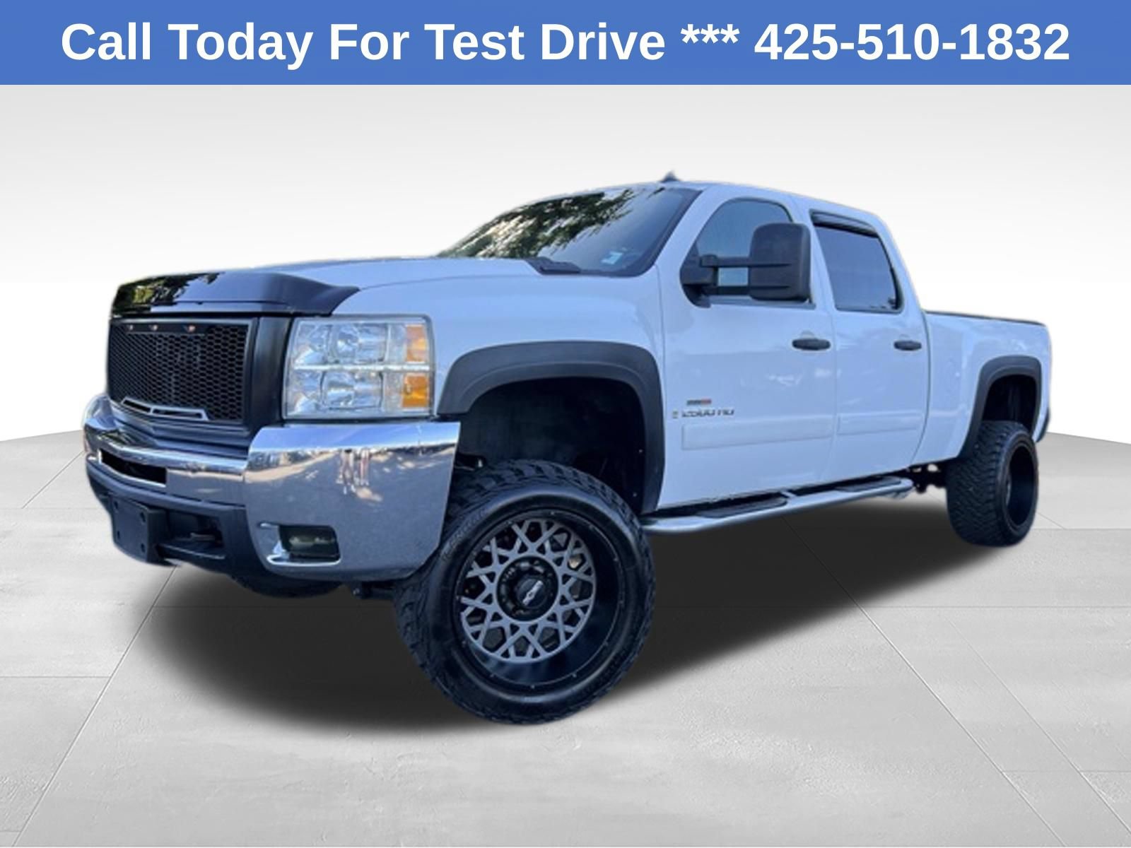 Used 2008 Chevrolet Silverado 2500 LT w/ 1LT Convenience Package AWD/4WD image 1