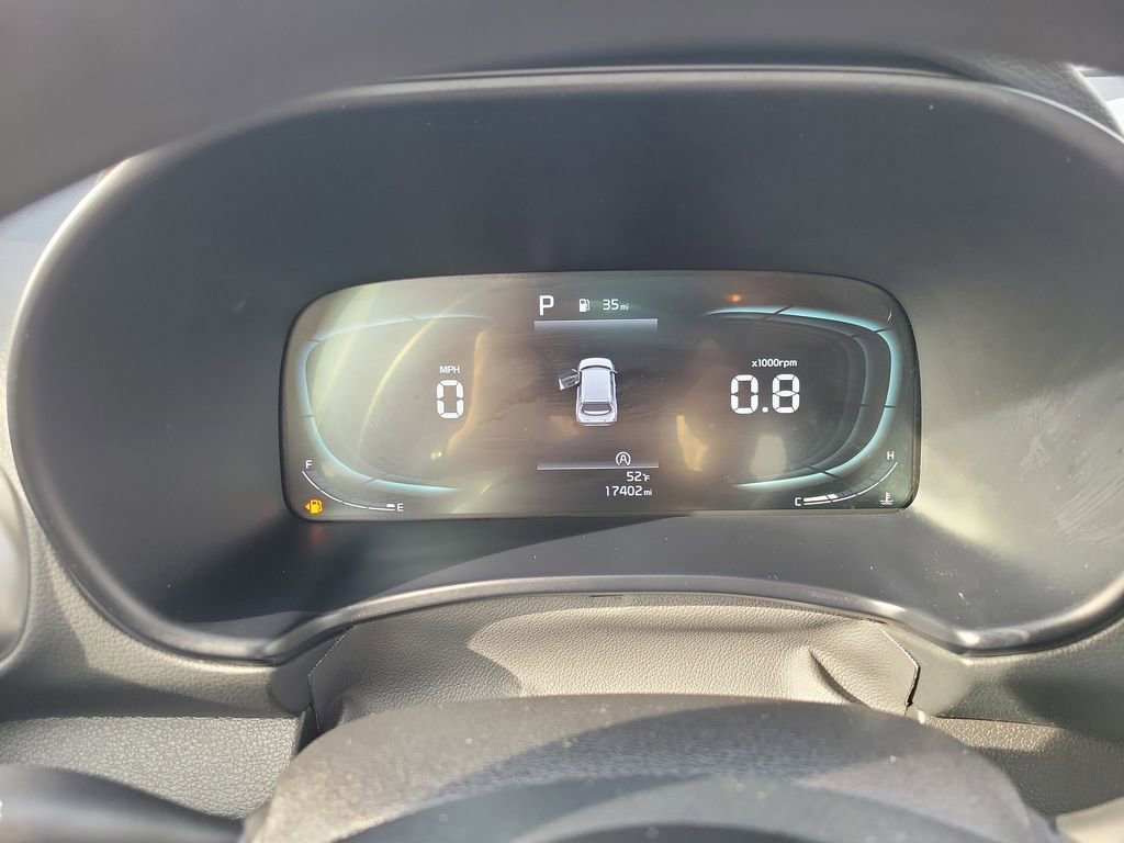 Used 2024 Kia Soul LX w/ Option Group 015 FWD image 12