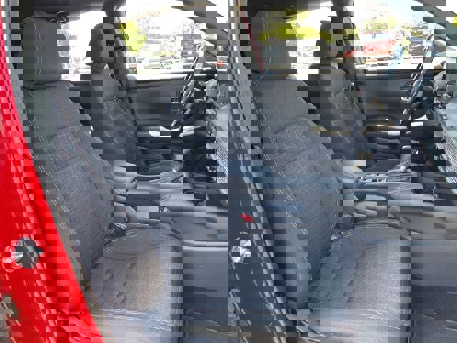 Certified 2025 Honda HR-V Sport image 26