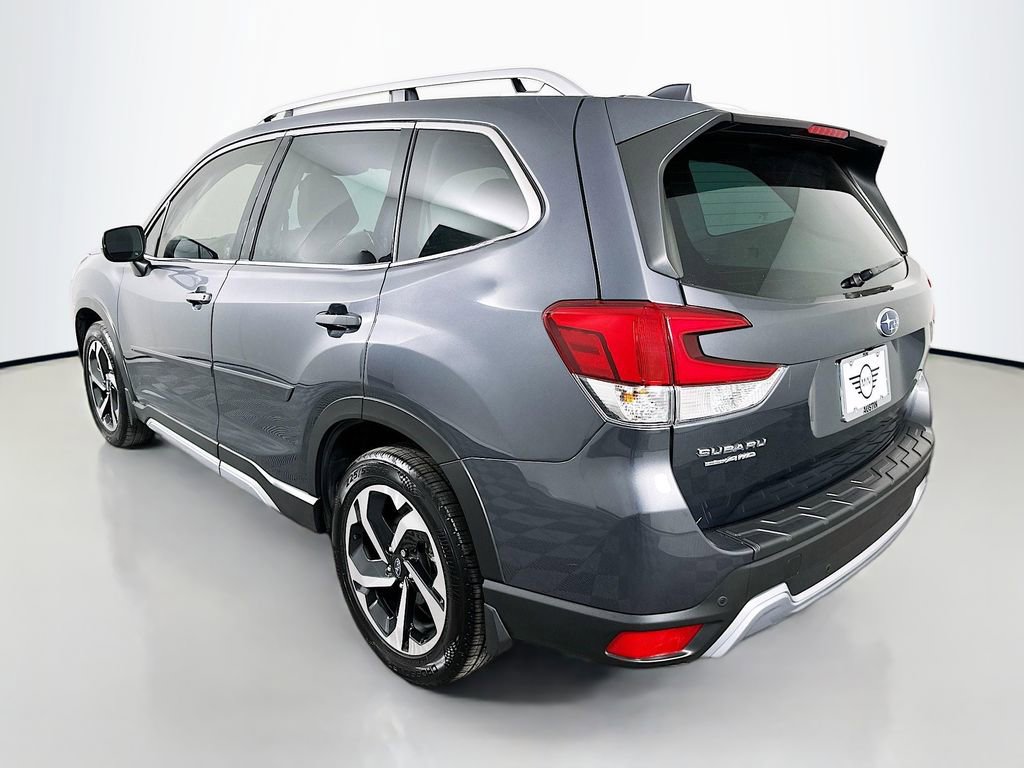 Used 2023 Subaru Forester Touring image 7