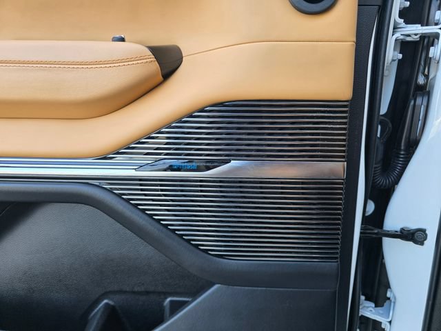 Certified 2023 Jeep Grand Wagoneer Series III AWD/4WD image 26