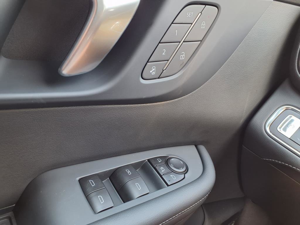 New 2026 Buick Enclave Preferred w/ Power Package image 12