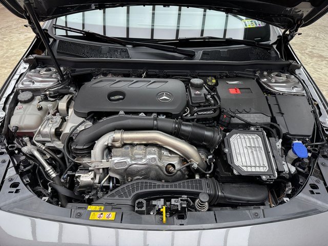 Used 2025 Mercedes-Benz CLA 250 4MATIC image 28