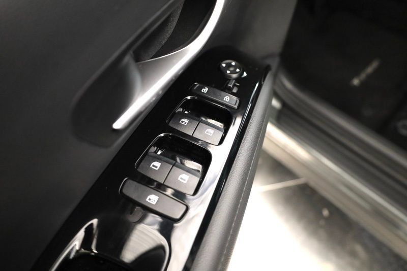 Used 2024 Hyundai Tucson Limited image 10