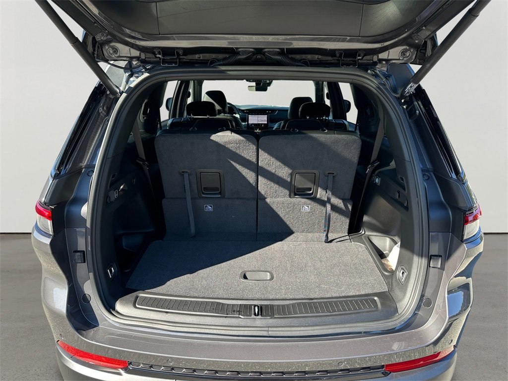 New 2025 Jeep Grand Cherokee L Limited image 14