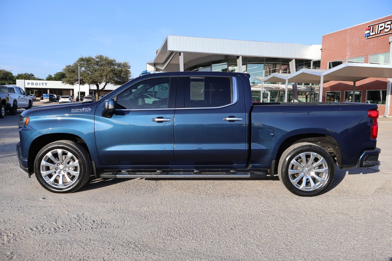 Used 2020 Chevrolet Silverado 1500 High Country AWD/4WD image 2