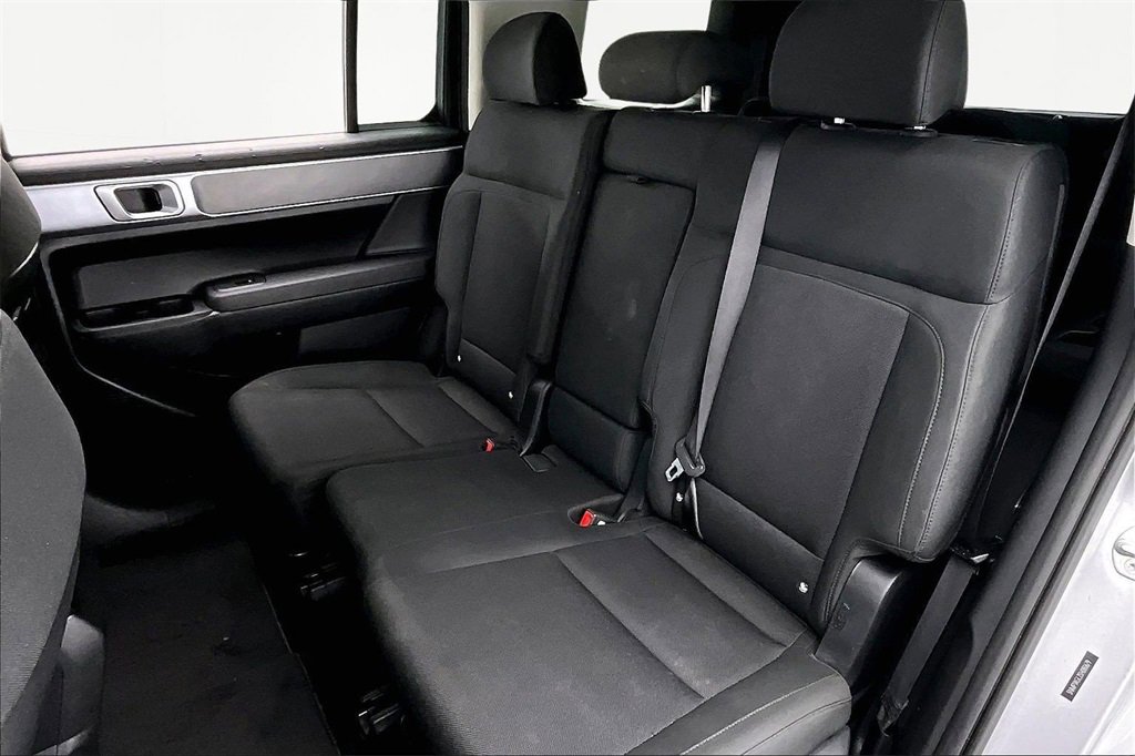 Used 2025 Hyundai Santa Fe SE image 26