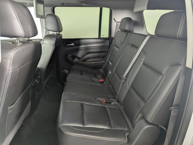 Used 2016 Chevrolet Suburban LT w/ Luxury Package image 16
