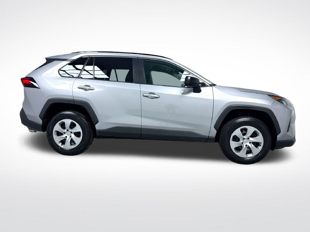 Certified 2021 Toyota RAV4 LE w/ Carpet Mat Package (TMS) AWD/4WD image 11