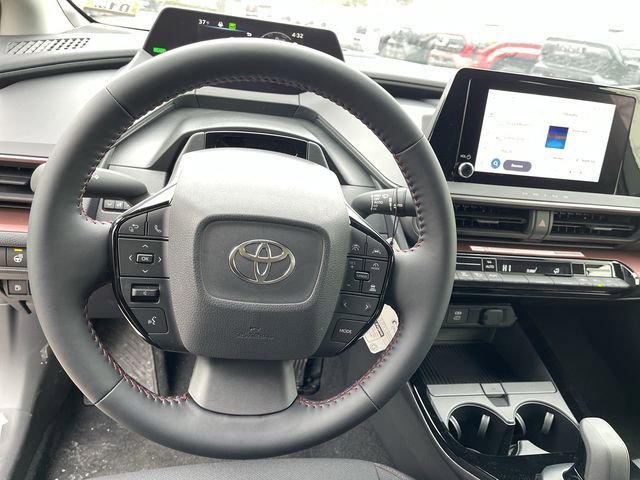 New 2026 Toyota Prius Plug-In Hybrid FWD image 15