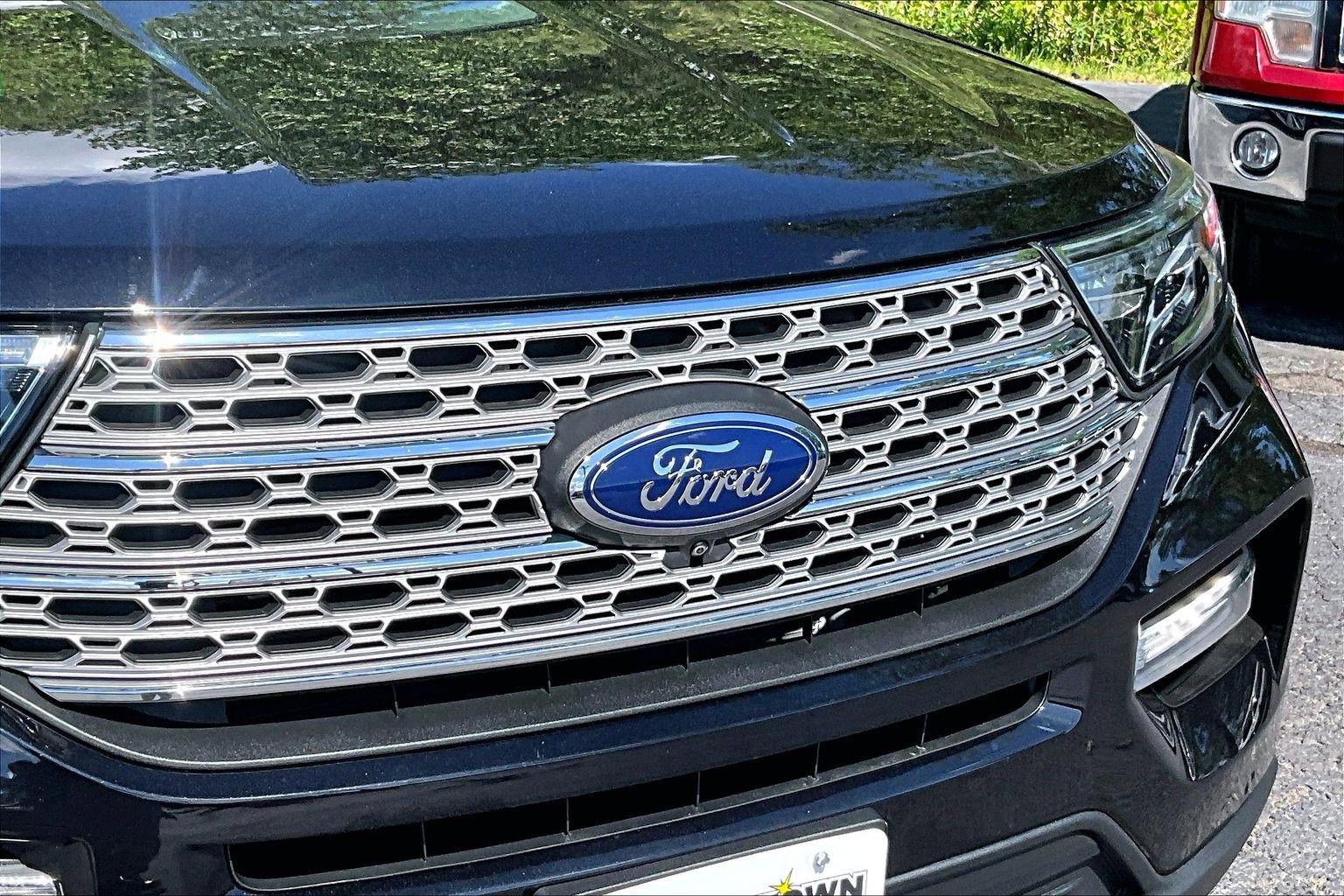 Used 2023 Ford Explorer Limited w/ Limited Technology Package AWD/4WD image 29
