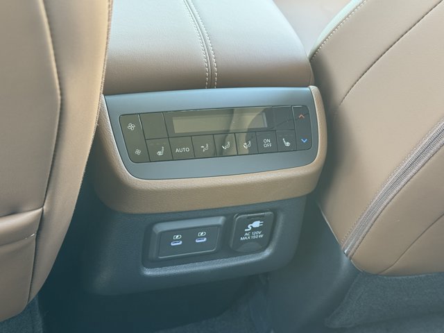 New 2026 Nissan Pathfinder Platinum AWD/4WD image 20