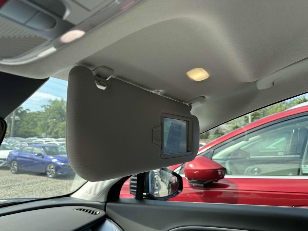 New 2026 Hyundai Ioniq 9 SE AWD/4WD image 18